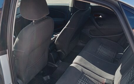 Volkswagen Polo VI (EU Market), 2015 год, 850 000 рублей, 6 фотография