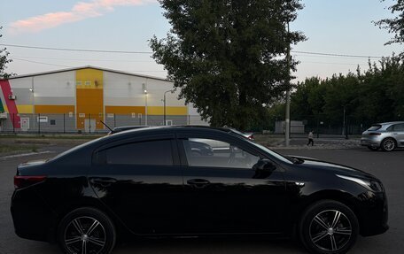 KIA Rio IV, 2018 год, 1 390 000 рублей, 7 фотография