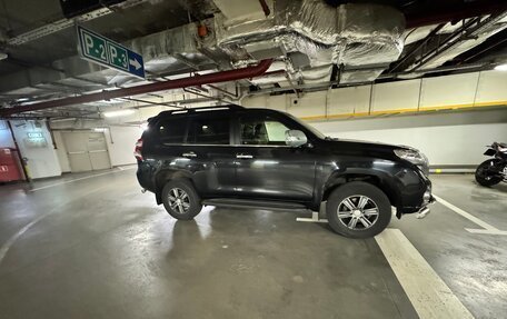 Toyota Land Cruiser Prado 150 рестайлинг 2, 2014 год, 3 200 000 рублей, 3 фотография