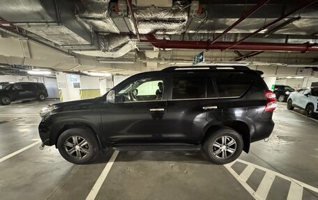 Toyota Land Cruiser Prado 150 рестайлинг 2, 2014 год, 3 200 000 рублей, 5 фотография