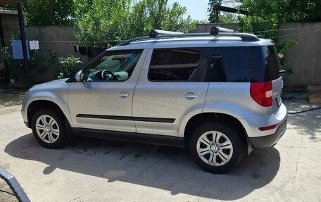Skoda Yeti I рестайлинг, 2015 год, 1 100 000 рублей, 2 фотография