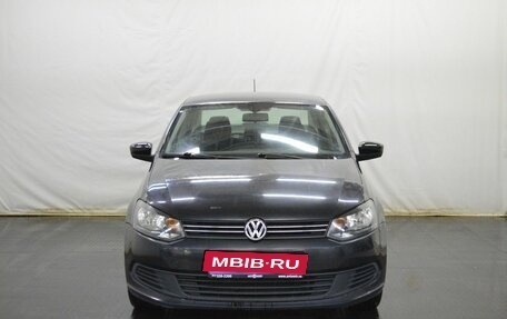 Volkswagen Polo VI (EU Market), 2013 год, 652 000 рублей, 2 фотография