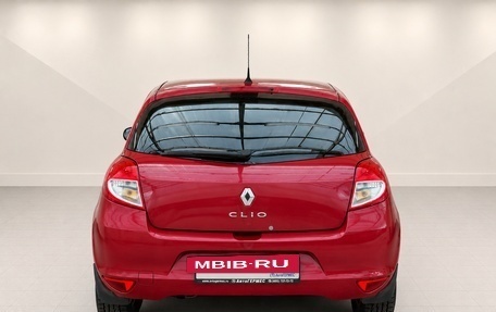Renault Clio III, 2010 год, 570 000 рублей, 3 фотография