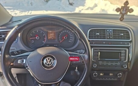 Volkswagen Polo VI (EU Market), 2017 год, 1 050 000 рублей, 10 фотография