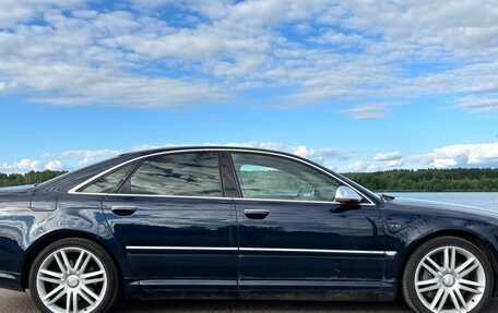 Audi S8, 2006 год, 1 500 000 рублей, 2 фотография