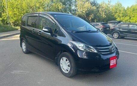 Honda Freed I, 2010 год, 1 000 000 рублей, 2 фотография