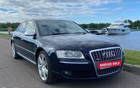 Audi S8, 2006 год, 1 500 000 рублей, 9 фотография