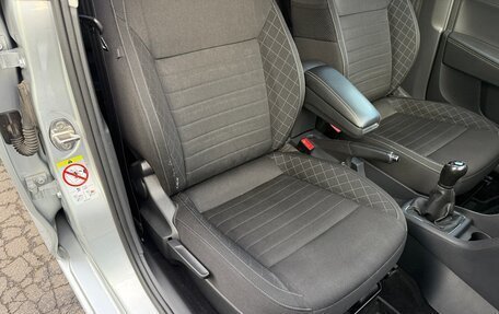 Skoda Rapid I, 2018 год, 1 350 000 рублей, 17 фотография