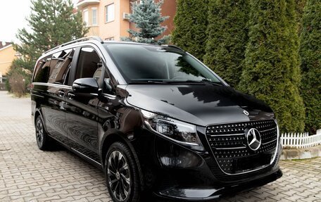 Mercedes-Benz V-Класс, 2024 год, 9 300 000 рублей, 7 фотография
