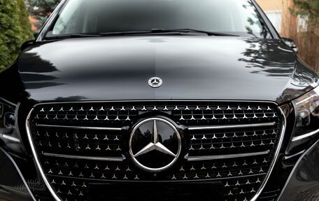 Mercedes-Benz V-Класс, 2024 год, 9 300 000 рублей, 16 фотография