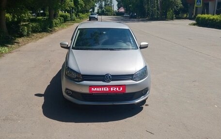 Volkswagen Polo VI (EU Market), 2014 год, 860 000 рублей, 4 фотография