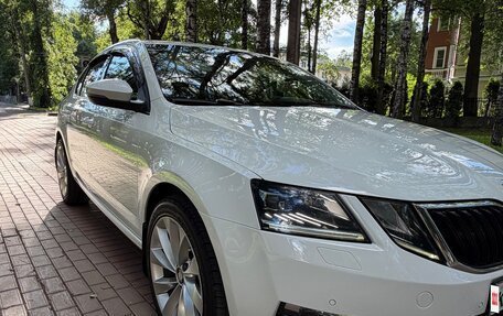 Skoda Octavia, 2018 год, 1 580 000 рублей, 2 фотография
