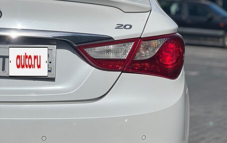 Hyundai Sonata VI, 2011 год, 875 000 рублей, 8 фотография