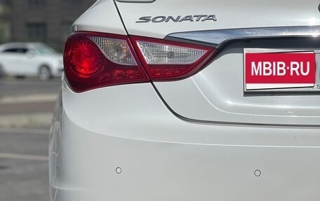 Hyundai Sonata VI, 2011 год, 875 000 рублей, 7 фотография