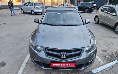 Honda Accord VIII рестайлинг, 2010 год, 1 100 000 рублей, 1 фотография
