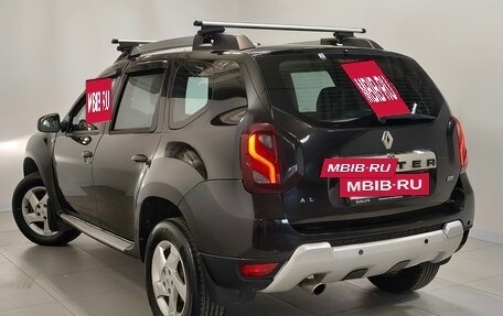 Renault Duster I рестайлинг, 2015 год, 1 040 000 рублей, 4 фотография