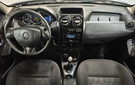Renault Duster I рестайлинг, 2015 год, 1 040 000 рублей, 10 фотография