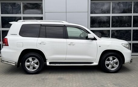 Toyota Land Cruiser 200, 2011 год, 2 880 000 рублей, 8 фотография