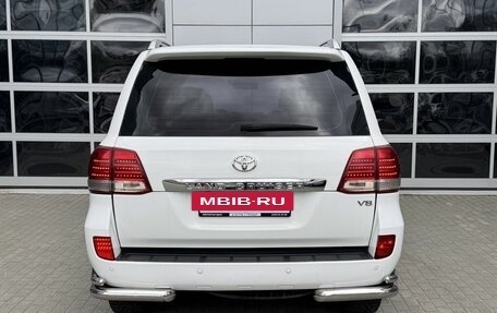Toyota Land Cruiser 200, 2011 год, 2 880 000 рублей, 6 фотография