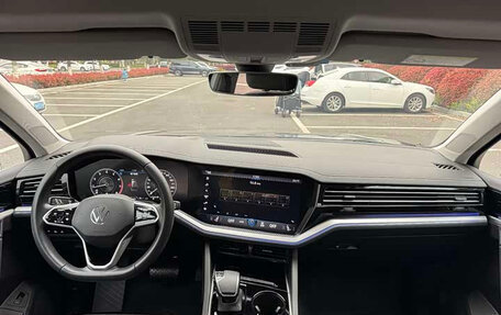 Volkswagen Touareg III, 2023 год, 5 819 275 рублей, 11 фотография