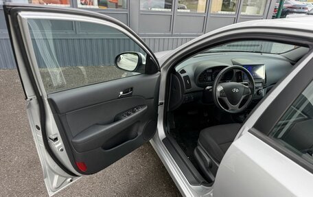 Hyundai i30 I, 2011 год, 960 000 рублей, 10 фотография