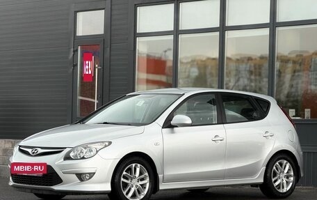 Hyundai i30 I, 2011 год, 960 000 рублей, 4 фотография