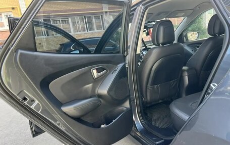 Hyundai ix35 I рестайлинг, 2010 год, 1 250 000 рублей, 13 фотография