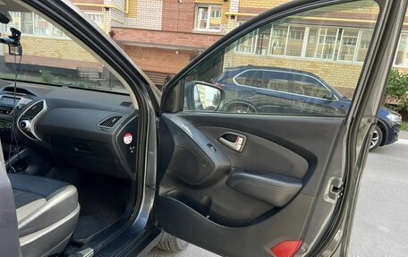 Hyundai ix35 I рестайлинг, 2010 год, 1 250 000 рублей, 8 фотография