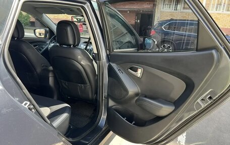 Hyundai ix35 I рестайлинг, 2010 год, 1 250 000 рублей, 14 фотография