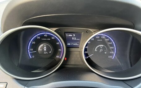 Hyundai ix35 I рестайлинг, 2010 год, 1 250 000 рублей, 15 фотография
