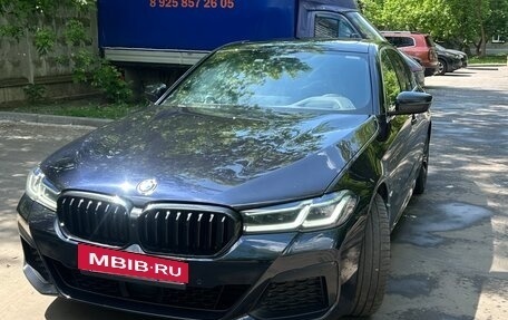 BMW 5 серия, 2021 год, 3 900 000 рублей, 2 фотография