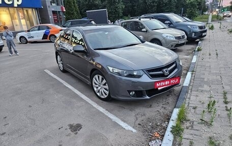 Honda Accord VIII рестайлинг, 2010 год, 1 100 000 рублей, 3 фотография