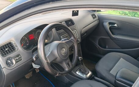 Volkswagen Polo VI (EU Market), 2011 год, 550 000 рублей, 11 фотография