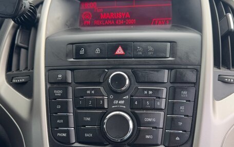 Opel Astra J, 2011 год, 610 000 рублей, 8 фотография