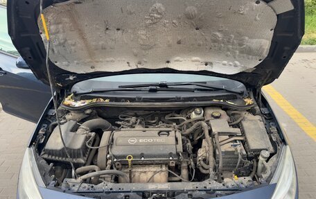 Opel Astra J, 2011 год, 610 000 рублей, 12 фотография