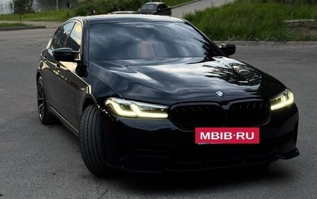 BMW 5 серия, 2020 год, 4 899 000 рублей, 2 фотография