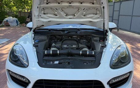 Porsche Cayenne III, 2014 год, 3 099 000 рублей, 2 фотография