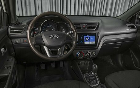 KIA Rio III рестайлинг, 2014 год, 880 000 рублей, 6 фотография