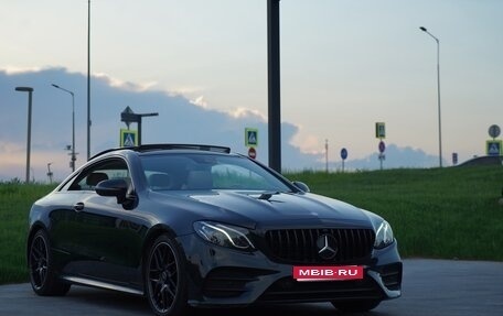 Mercedes-Benz E-Класс, 2017 год, 3 499 000 рублей, 3 фотография