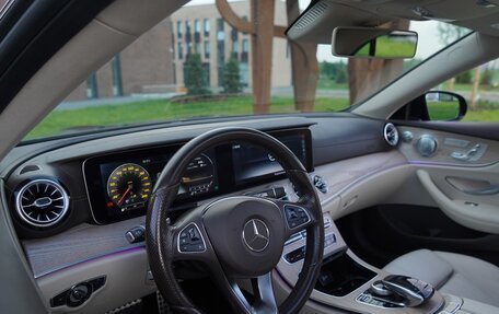 Mercedes-Benz E-Класс, 2017 год, 3 499 000 рублей, 11 фотография