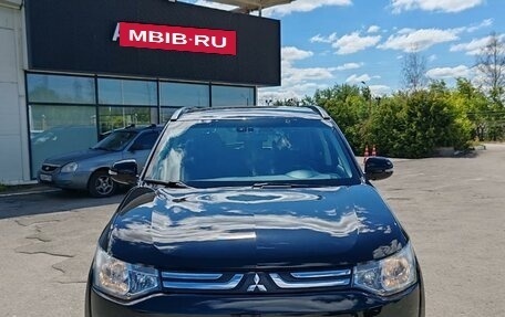 Mitsubishi Outlander III рестайлинг 3, 2012 год, 1 549 000 рублей, 5 фотография