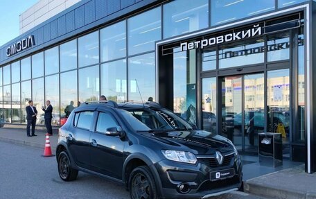 Renault Sandero II рестайлинг, 2016 год, 689 000 рублей, 1 фотография