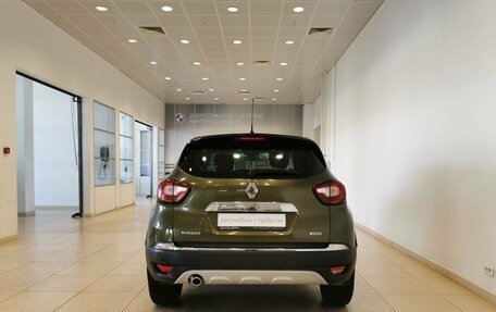 Renault Kaptur I рестайлинг, 2017 год, 1 545 000 рублей, 8 фотография