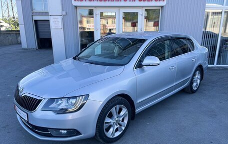 Skoda Superb III рестайлинг, 2014 год, 1 279 000 рублей, 3 фотография