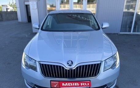 Skoda Superb III рестайлинг, 2014 год, 1 279 000 рублей, 4 фотография