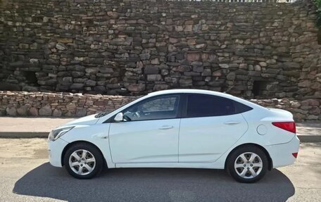 Hyundai Solaris II рестайлинг, 2014 год, 690 000 рублей, 5 фотография