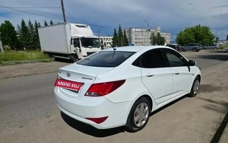Hyundai Solaris II рестайлинг, 2014 год, 690 000 рублей, 10 фотография
