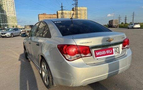 Chevrolet Cruze II, 2011 год, 450 000 рублей, 7 фотография