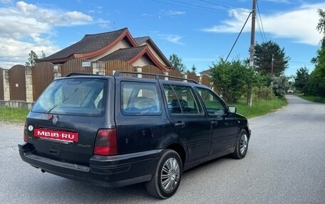 Volkswagen Golf III, 1997 год, 155 000 рублей, 2 фотография