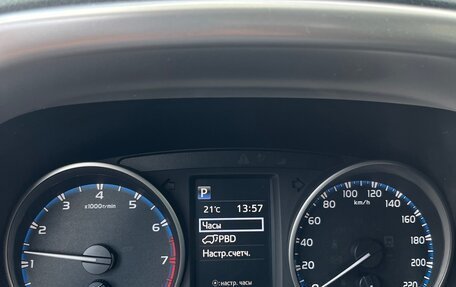 Toyota RAV4, 2016 год, 2 500 000 рублей, 9 фотография